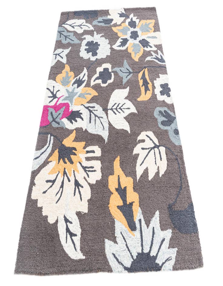 Detail image of  4' x 6' Agra Rug