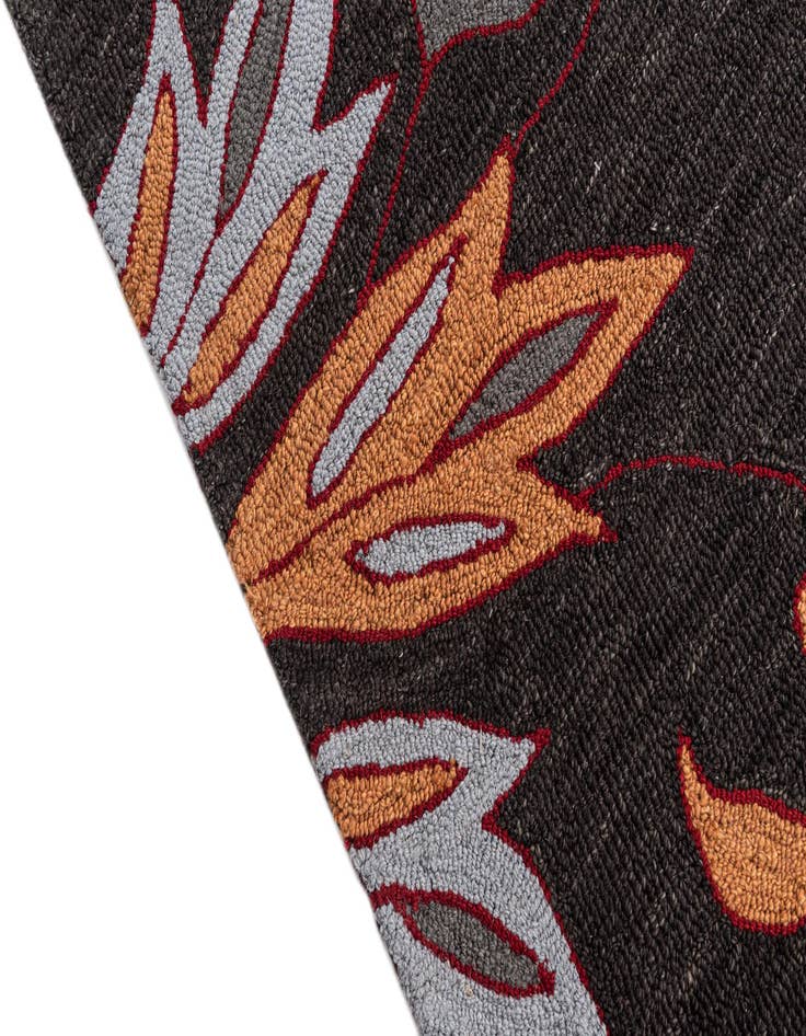 Detail image of  3' x 5' Agra Rug