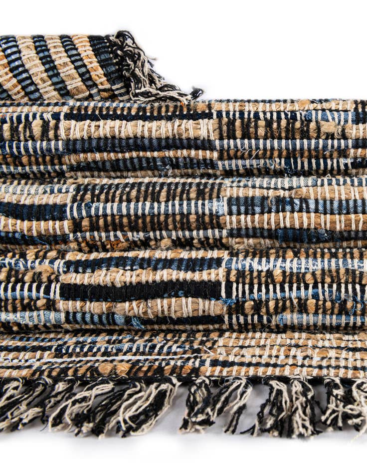 Detail image of  4' 1 x 6' 1  Hand Woven Chindi Jute Rug