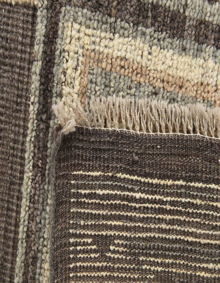 Detail image of  8' 1 x 10' 2  Hand Knotted Darya Wool Rug