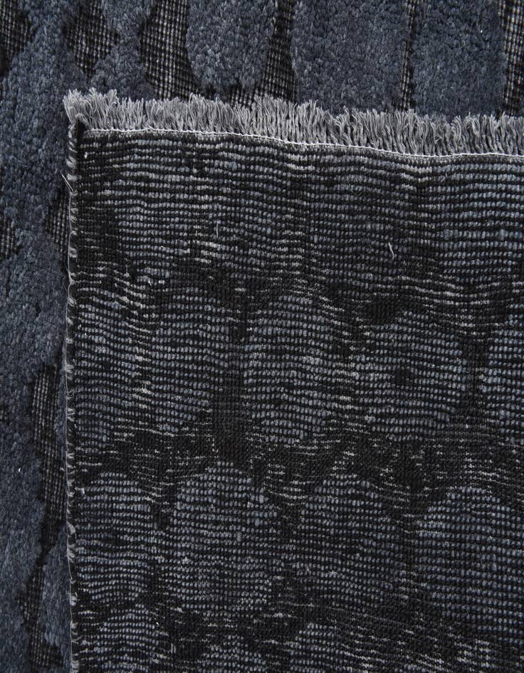 Detail image of  9' x 12'  Hand Knotted Darya Wool Rug