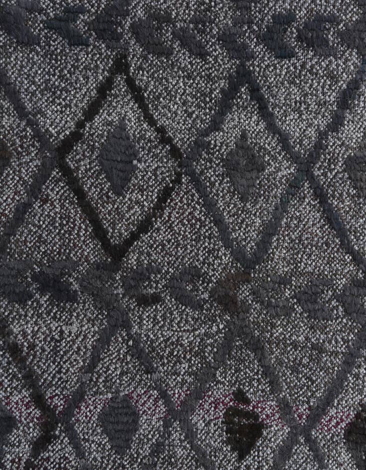 Detail image of  4' x 6'  Hand Knotted Darya Wool Rug