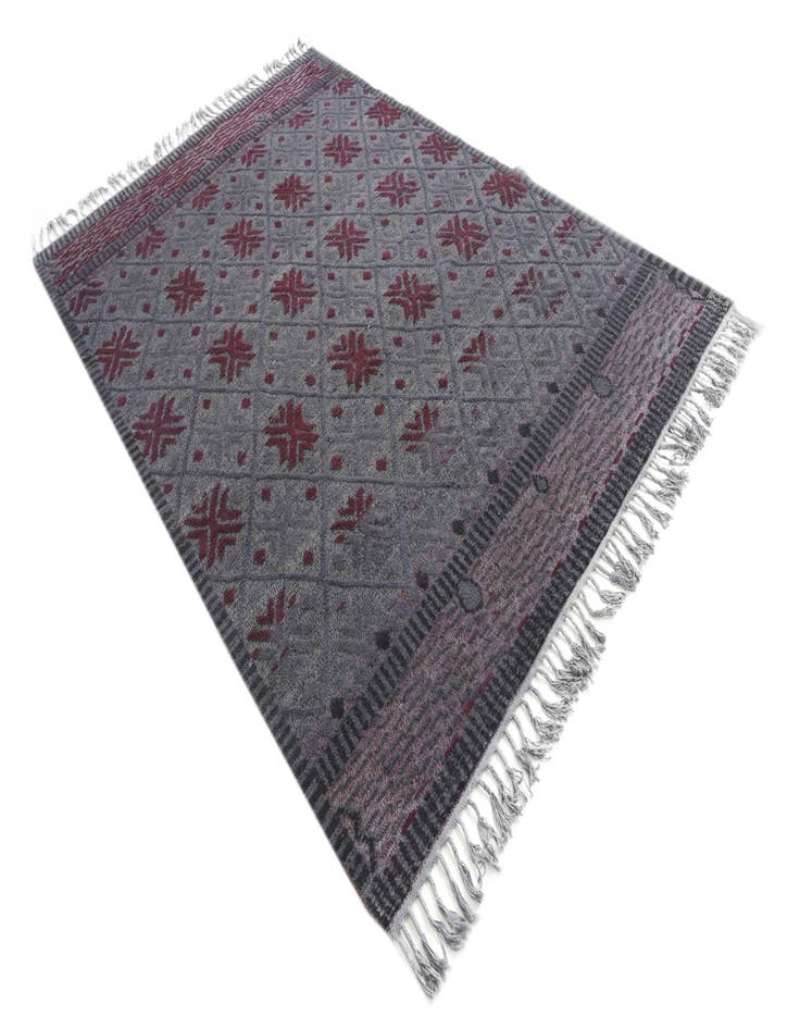 Detail image of  6' 6 x 9' 10  Hand Knotted Darya Wool Rug