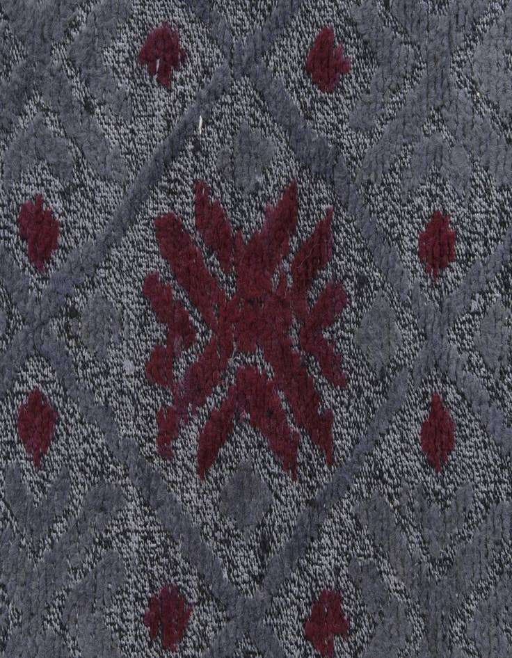 Detail image of  6' 6 x 9' 10  Hand Knotted Darya Wool Rug