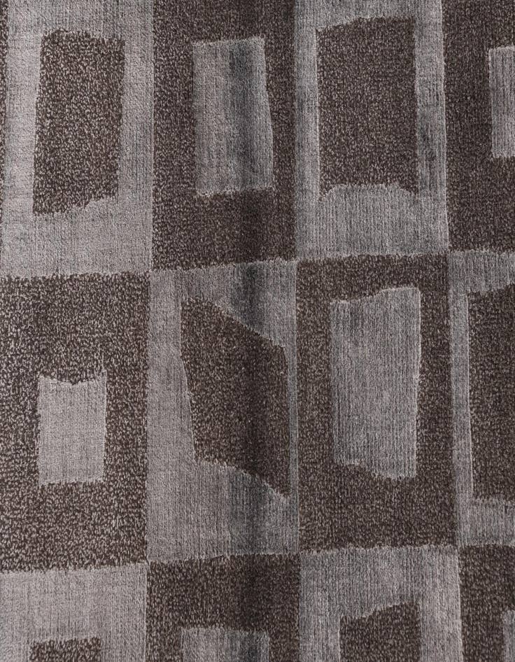 Detail image of  2' 11 x 4' 11  Hand Knotted Darya Wool Rug