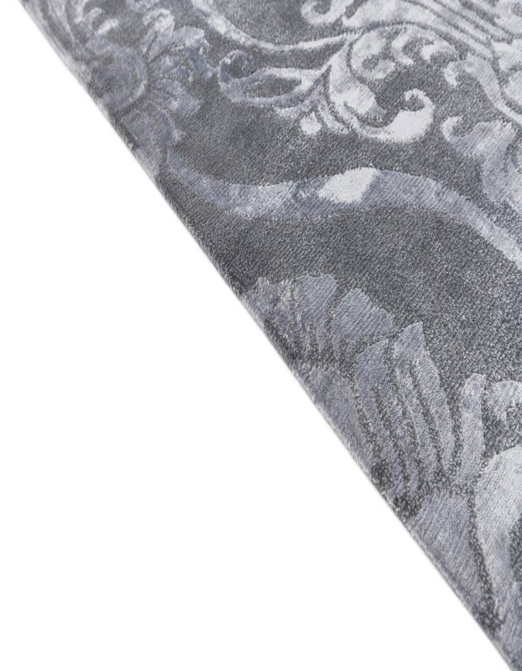 Detail image of  5' 1 x 8'  Hand Knotted Darya Wool Rug