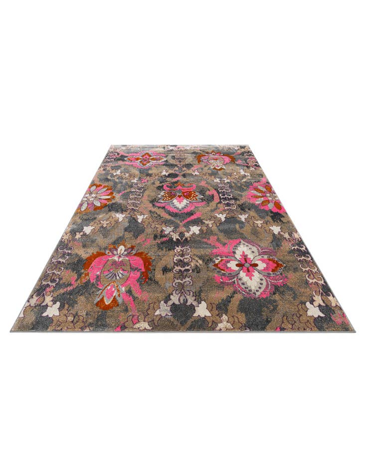 Detail image of  6' 7 x 9' 8 Delilah Rug