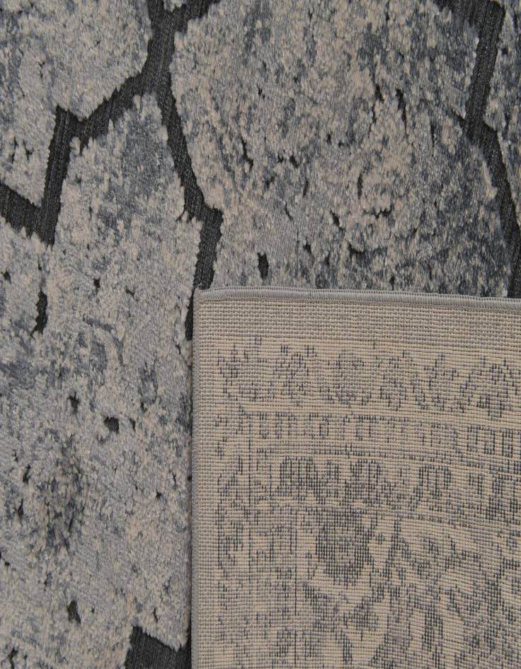 Detail image of  5' x 8' Eliza Rug