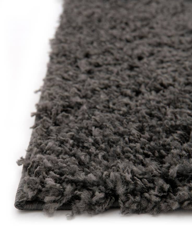 Detail image of  7' x 10' Everyday Shag Rug