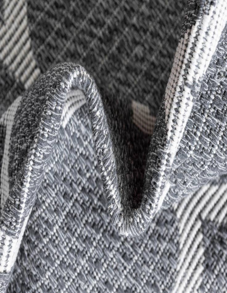 Detail image of  2' 2 x 3' Georgia Rug