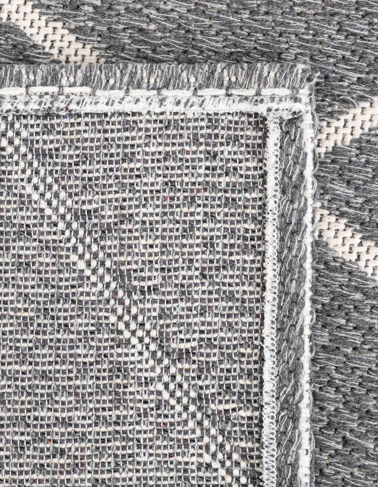 Detail image of  8' 5 x 11' 4 Georgia Rug