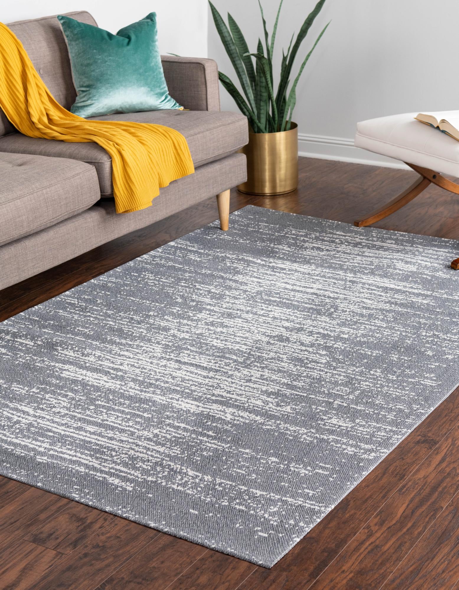 Dark Gray 7' 5 x 10' Georgia Rug | Rugs.com