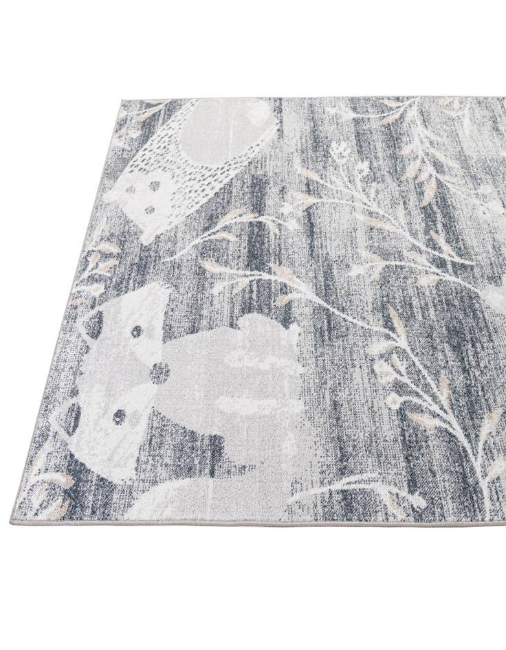 Detail image of  5' x 8' Kamala Washable Rug