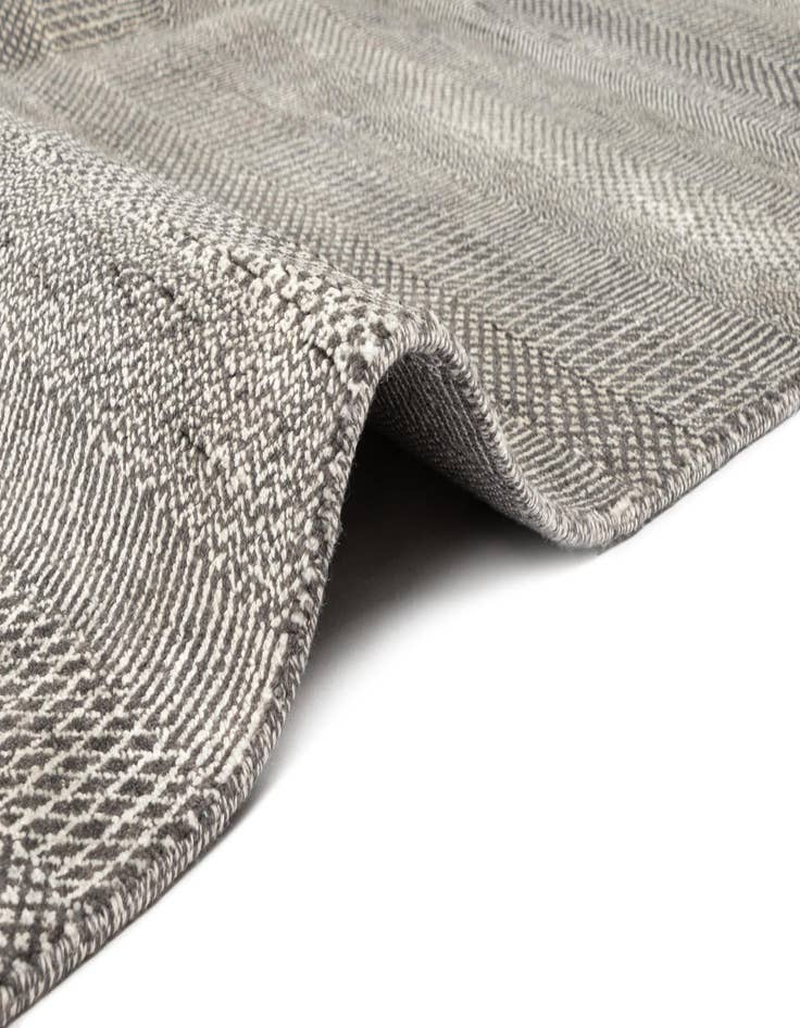 Detail image of  8' x 10' Kamla Wool Rug