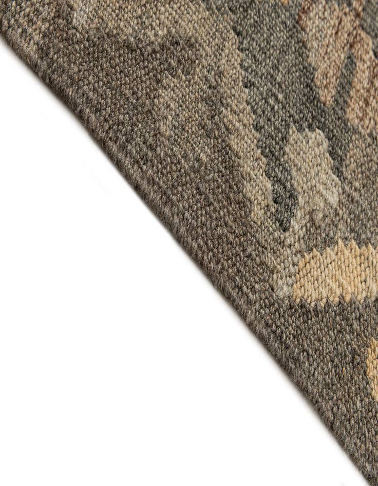 Detail image of  3' 4 x 4' 11  Hand Woven Kilim Maymana Wool Rug