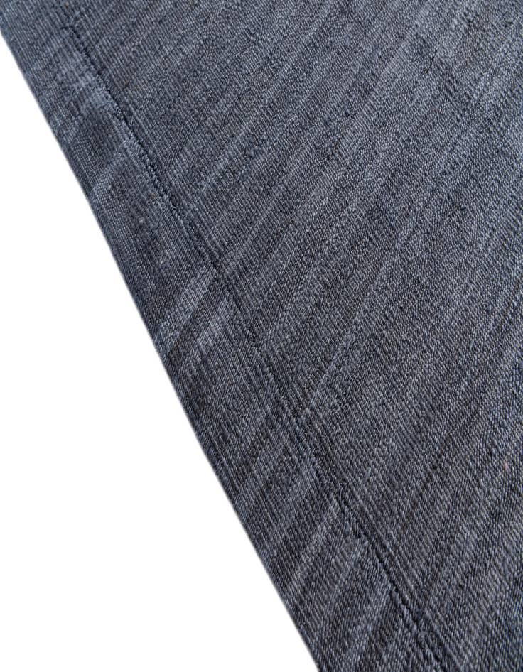 Detail image of  6' 8 x 9' 8  Hand Woven Kilim Modern Wool Rug