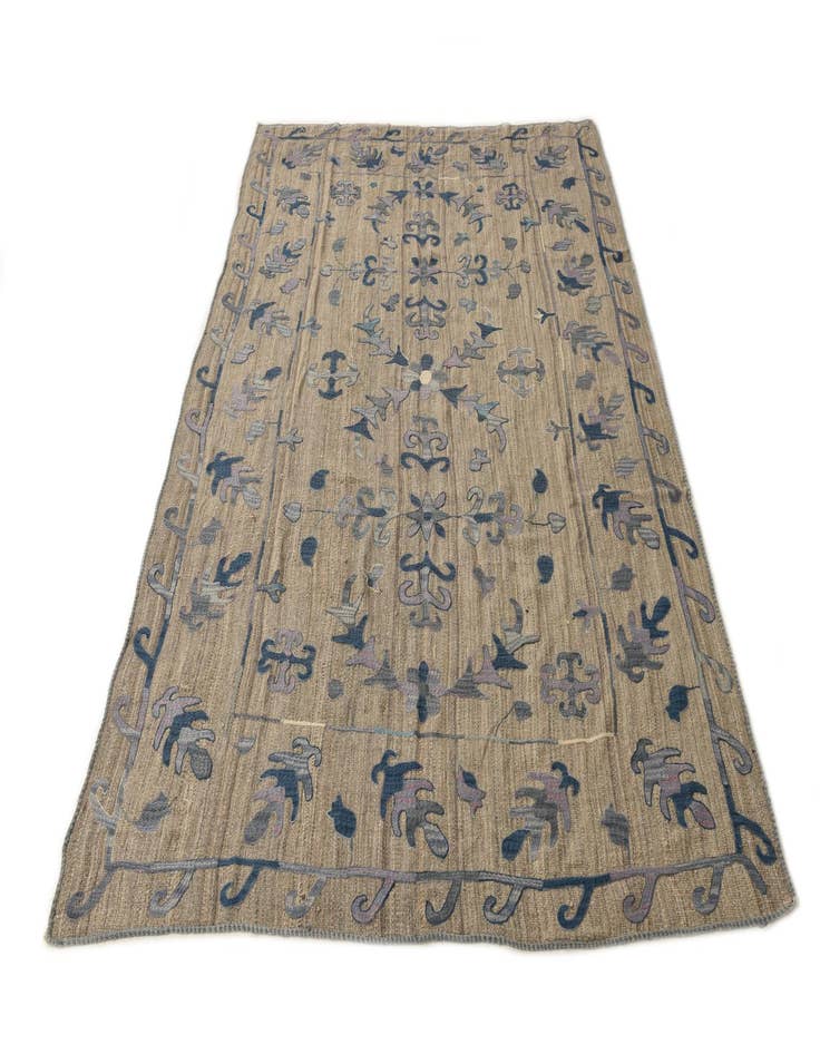 Detail image of  6' 4 x 9' 5  Hand Woven Kilim Suzani Wool Rug