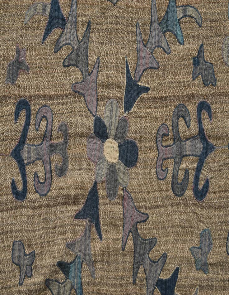 Detail image of  6' 4 x 9' 5  Hand Woven Kilim Suzani Wool Rug