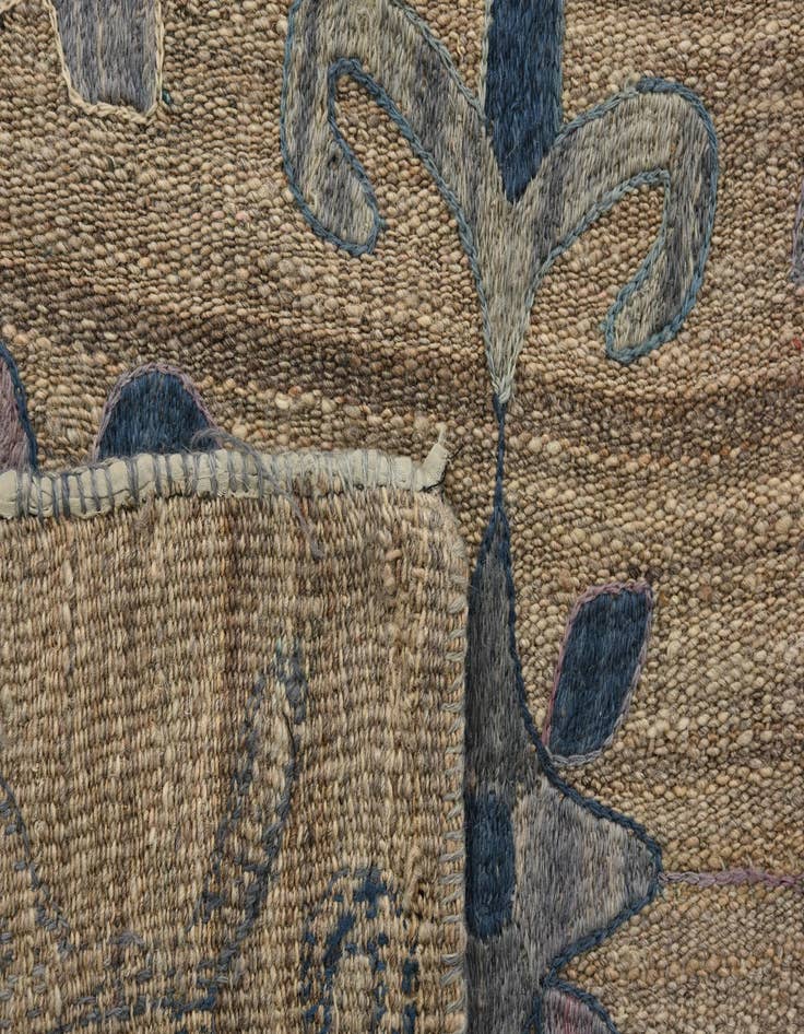 Detail image of  6' 4 x 9' 5  Hand Woven Kilim Suzani Wool Rug