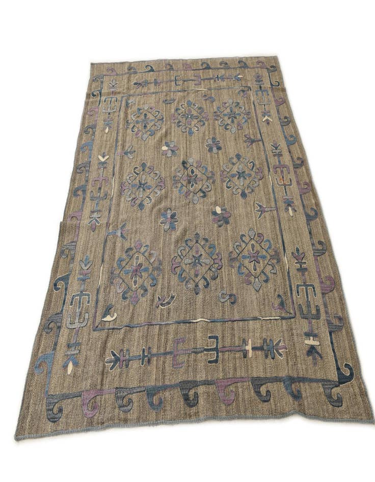 Detail image of  5' 10 x 7'  Hand Woven Kilim Suzani Wool Rug