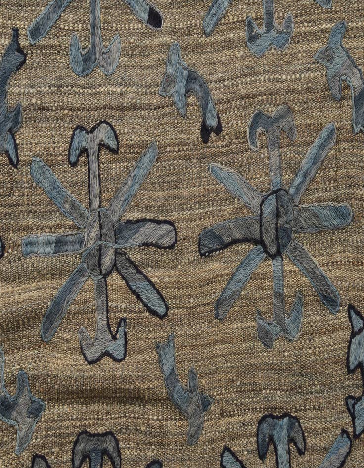 Detail image of  5' 2 x 6' 4  Hand Woven Kilim Suzani Wool Rug