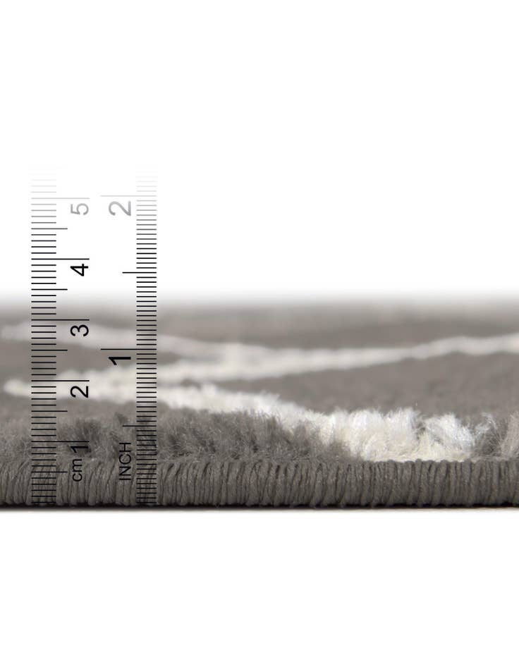 Detail image of  10' x 13' Lattice Frieze Rug