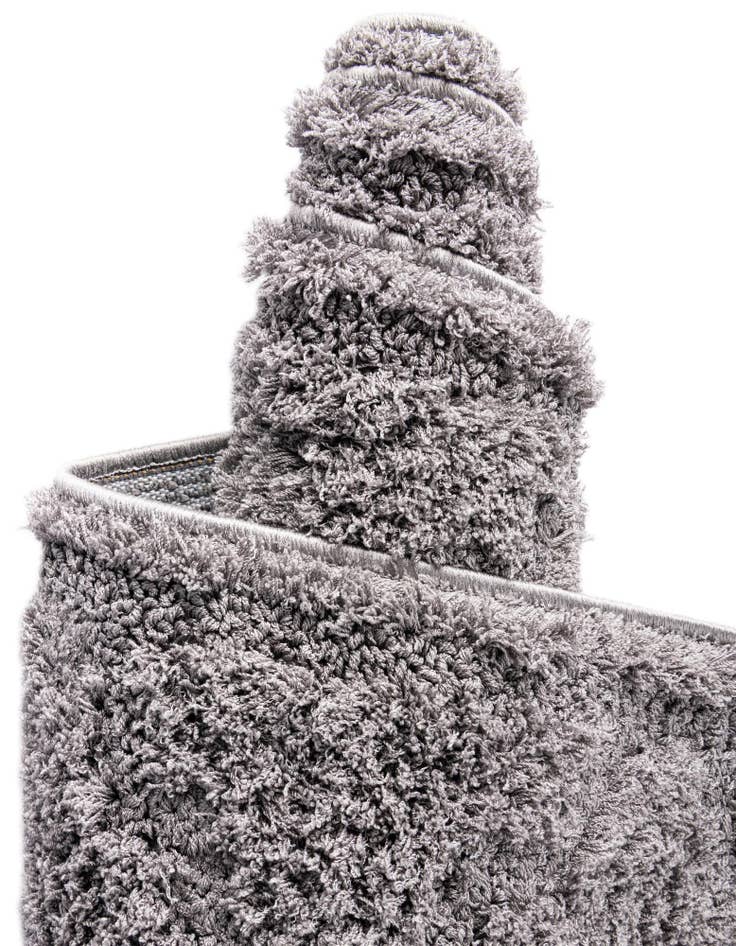 Detail image of  5' x 8' Lattice Shag Rug