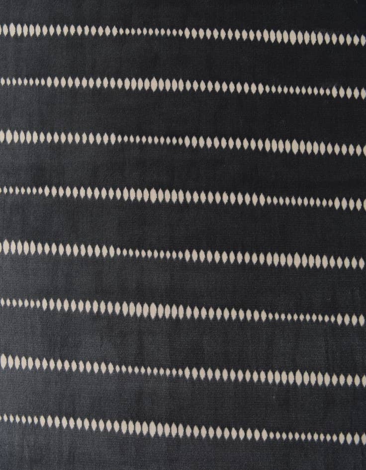 Detail image of  5' x 7' 7 Lattice Trellis Rug