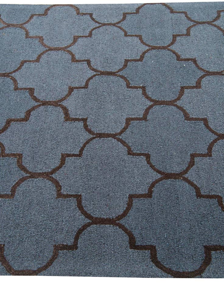 Detail image of  5' 1 x 8' Luna Rug