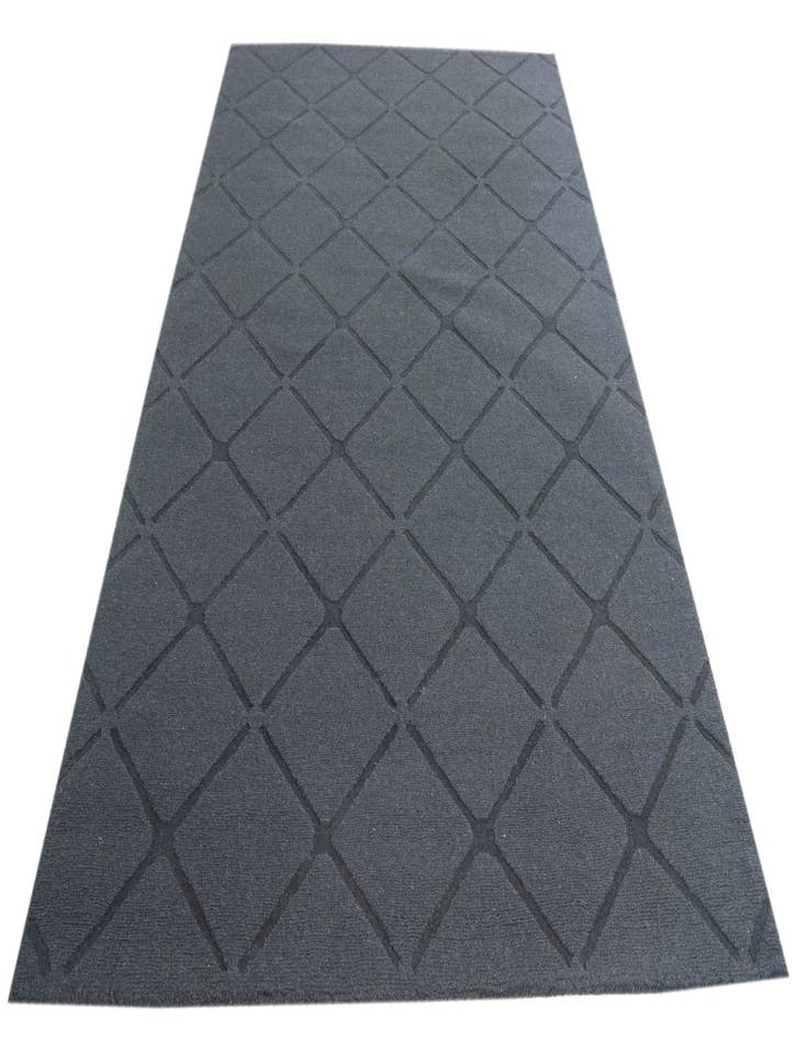 Detail image of  5' x 7' 10 Luna Rug