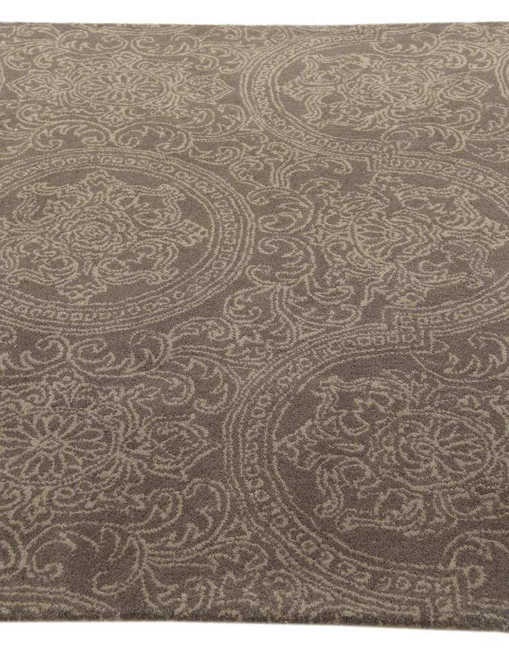 Detail image of  5' 2 x 8' Luna Wool Rug