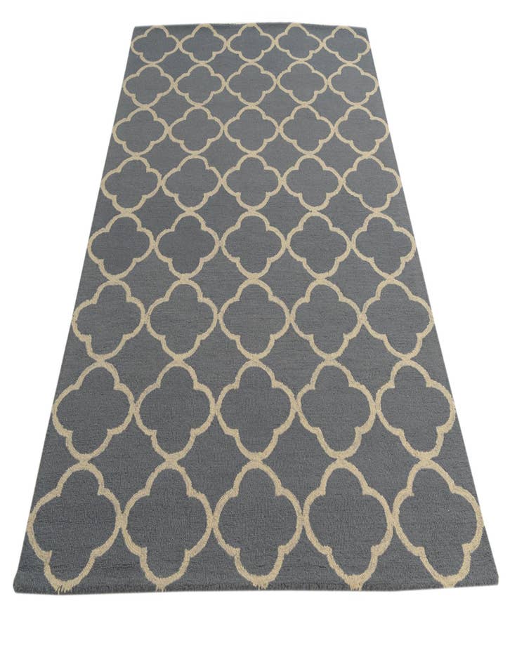 Detail image of  5' x 7' 10 Luna Wool Rug