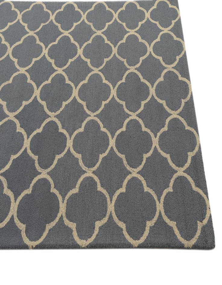 Detail image of  5' x 7' 10 Luna Wool Rug