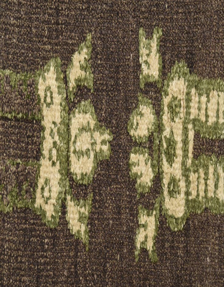 Detail image of  7' 10 x 10'  Hand Knotted Luna Rug