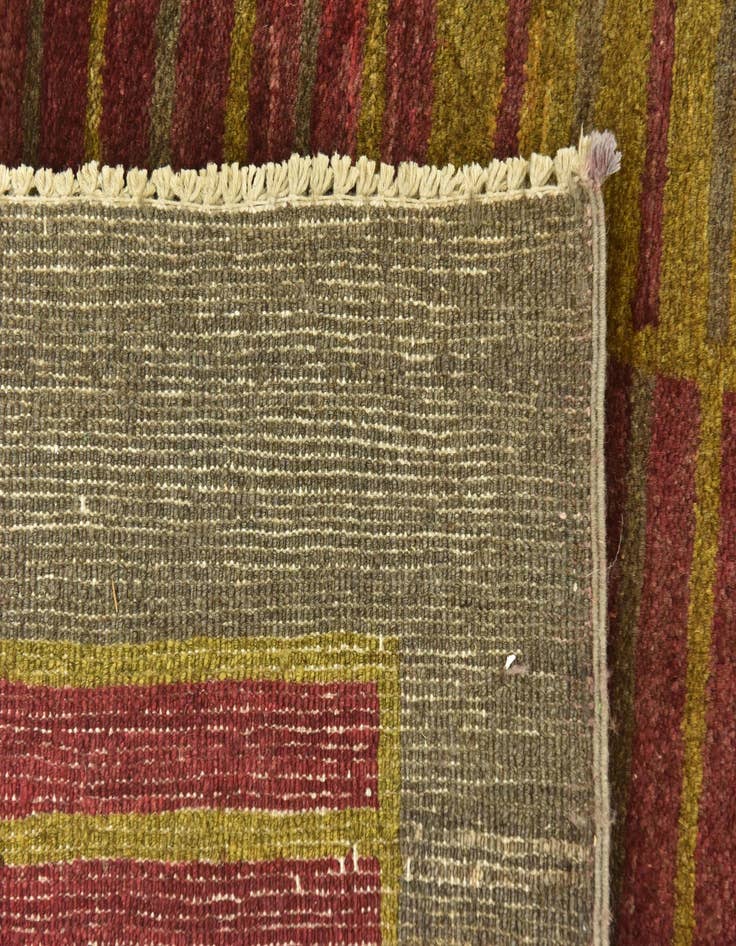 Detail image of  6' 8 x 9' 9  Hand Knotted Modern Ziegler Rug