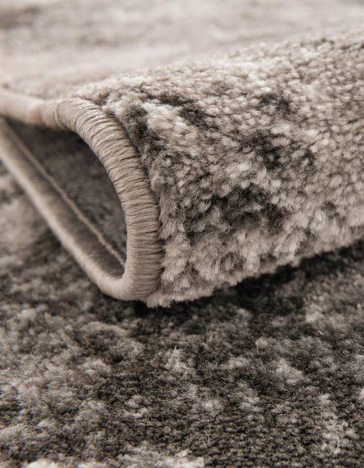 Detail image of  7' x 10' Monte Carlo Rug