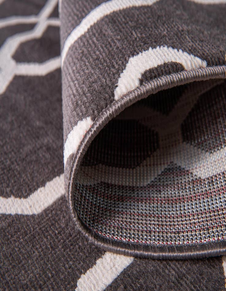 Detail image of 4' x 6' Washable Haven Indoor / Outdoor Rug