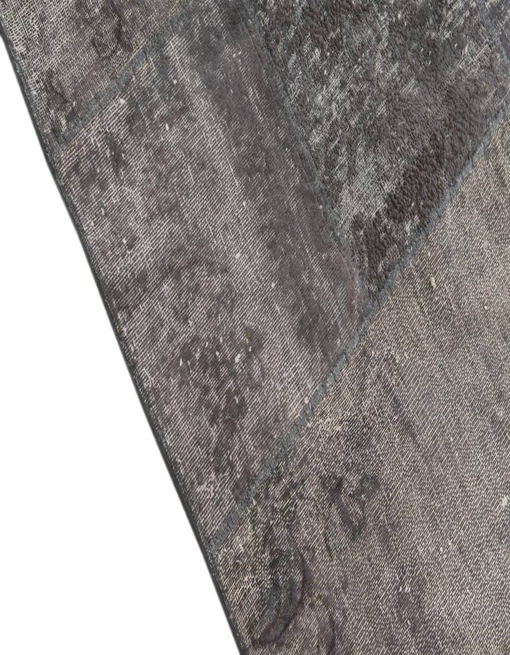 Detail image of  5' x 6' 8  Hand Knotted Ultra Vintage Persian Wool Rug