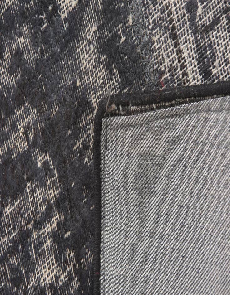 Detail image of  5' x 6' 8  Hand Knotted Ultra Vintage Persian Wool Rug