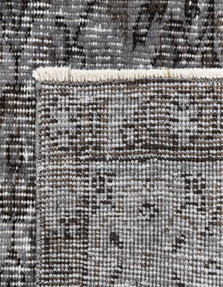 Detail image of  5' 10 x 9' 2 Ultra Vintage Wool Rug