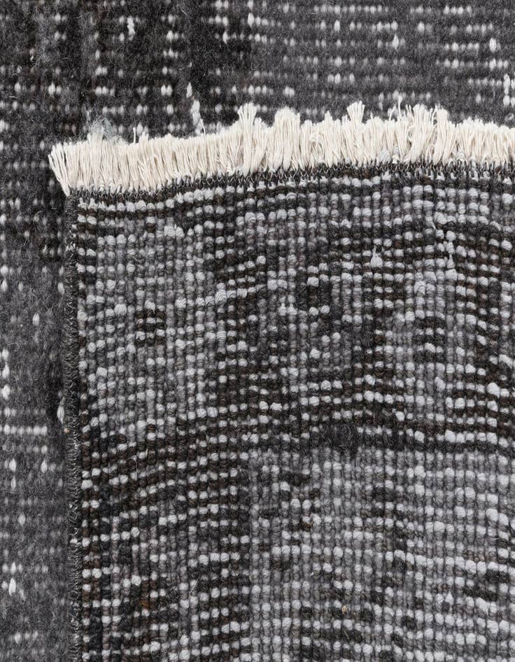 Detail image of  6' 5 x 10' Ultra Vintage Wool Rug