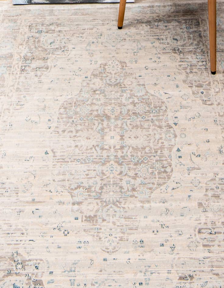 Detail image of  4' x 6' Victoria Rug