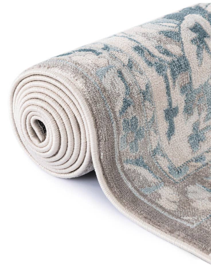 Detail image of  7' x 10' Victoria Rug