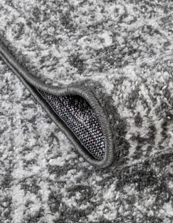 Detail image of  5' 3 x 5' 3 Dover Round Rug