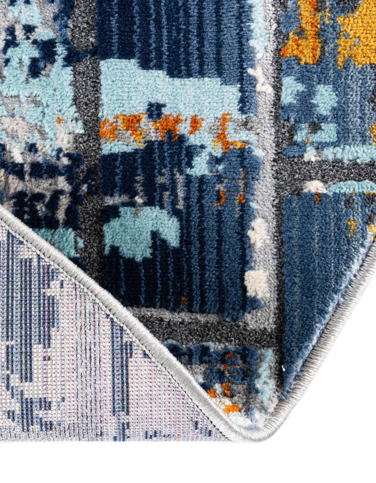 Detail image of  3' 7 x 3' 7 Malibu Round Rug