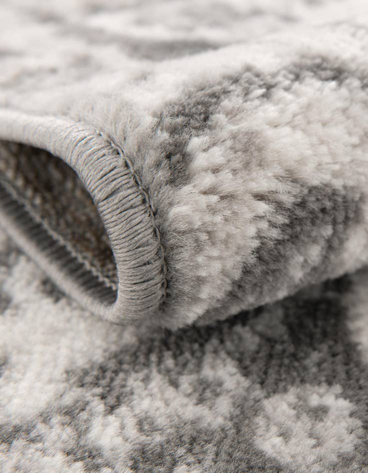 Detail image of  5' 3 x 5' 3 Monte Carlo Round Rug