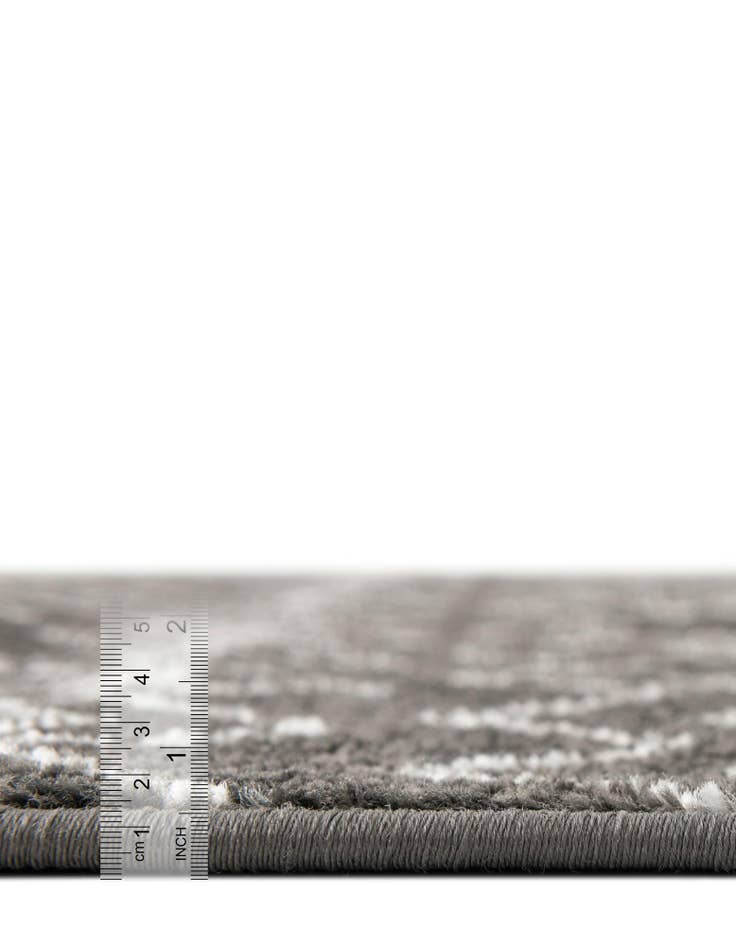 Detail image of  7' 10 x 7' 10 Moroccan Trellis Round Rug