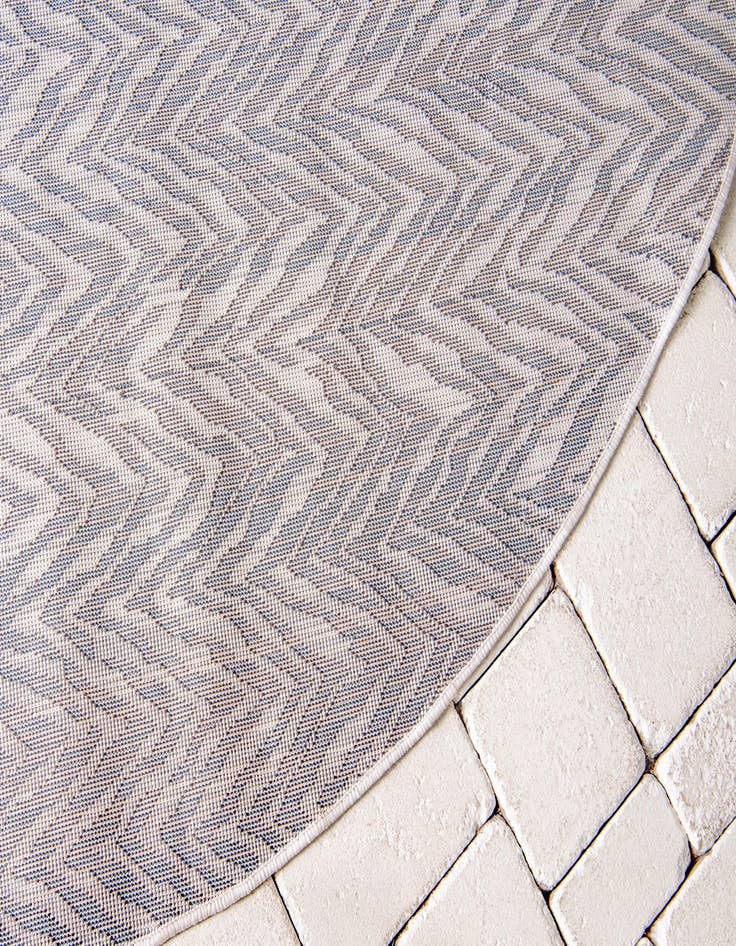 Detail image of 8' x 8' Washable Haven Indoor / Outdoor Round Rug