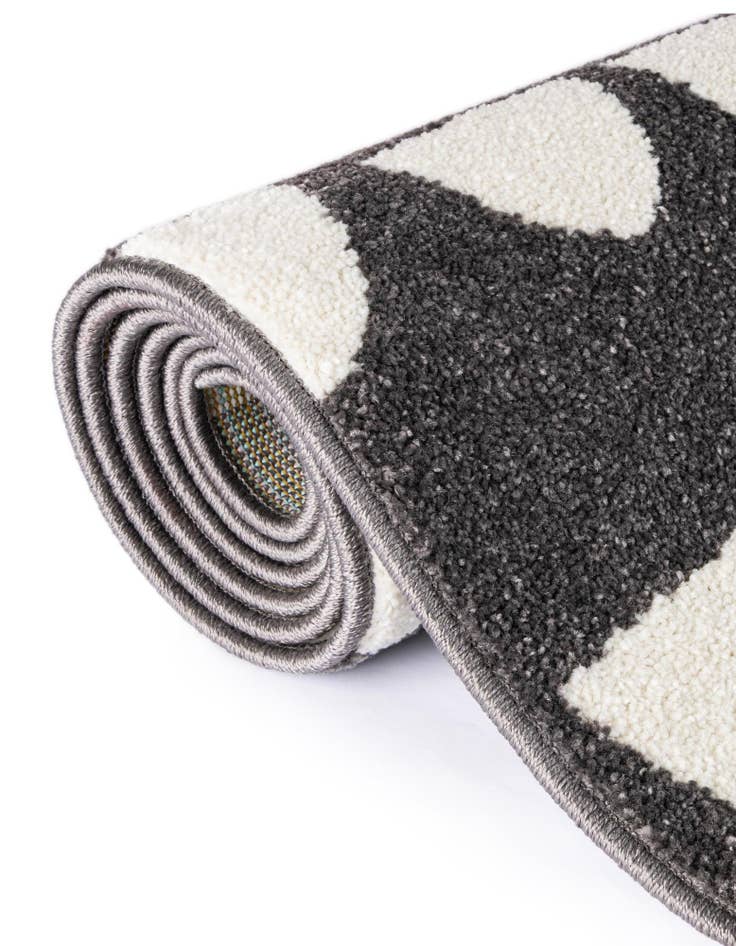 Detail image of  3' 3 x 3' 3 Whimsy Kids Round Rug