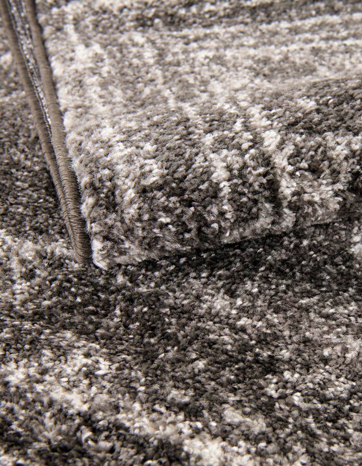 Detail image of  2' x 7' Dover Runner Rug